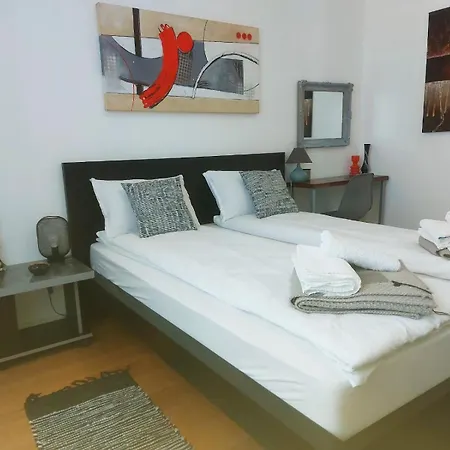 Danube View 11 Apartman *