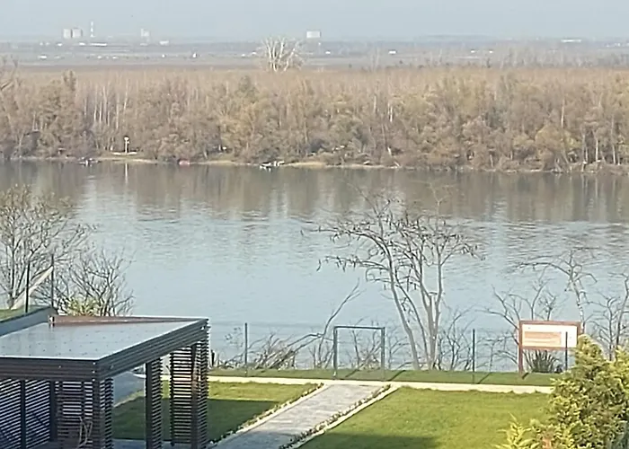 Danube View 11 * Zimony